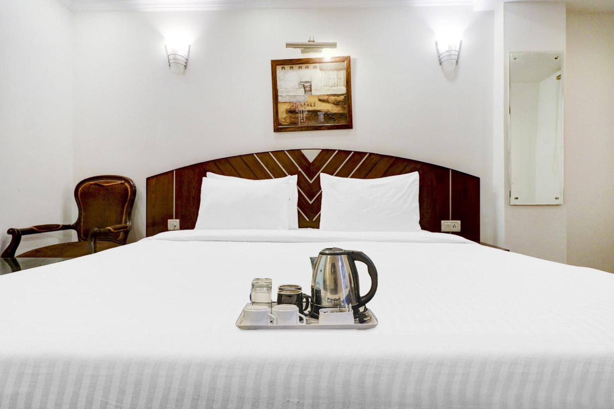 Hotel Townhouse 517 La Sapphire Near Delhi Airport Neu-Delhi Exterior foto