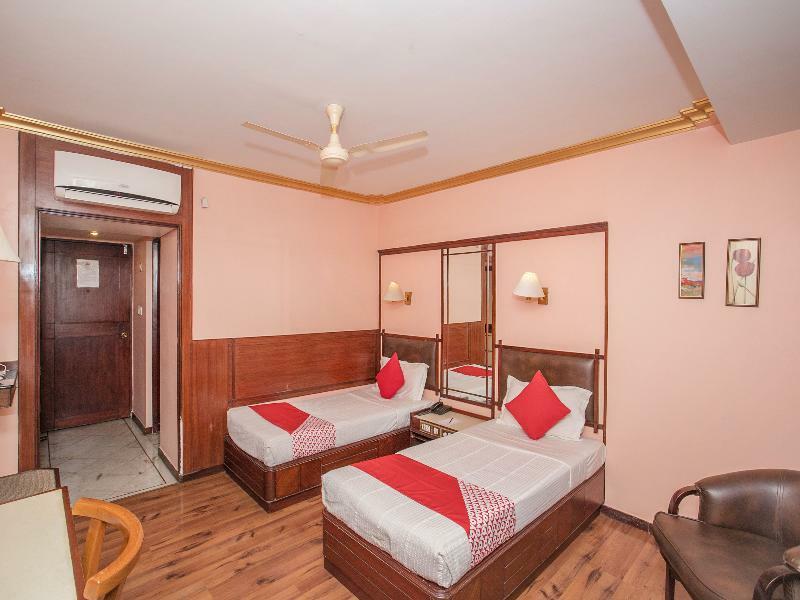 Hotel Townhouse 517 La Sapphire Near Delhi Airport Neu-Delhi Exterior foto